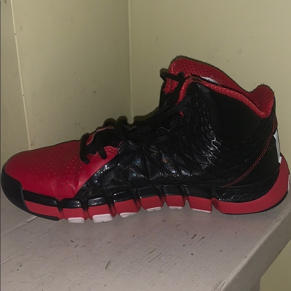 basketball shoes - Picture 3 of 6